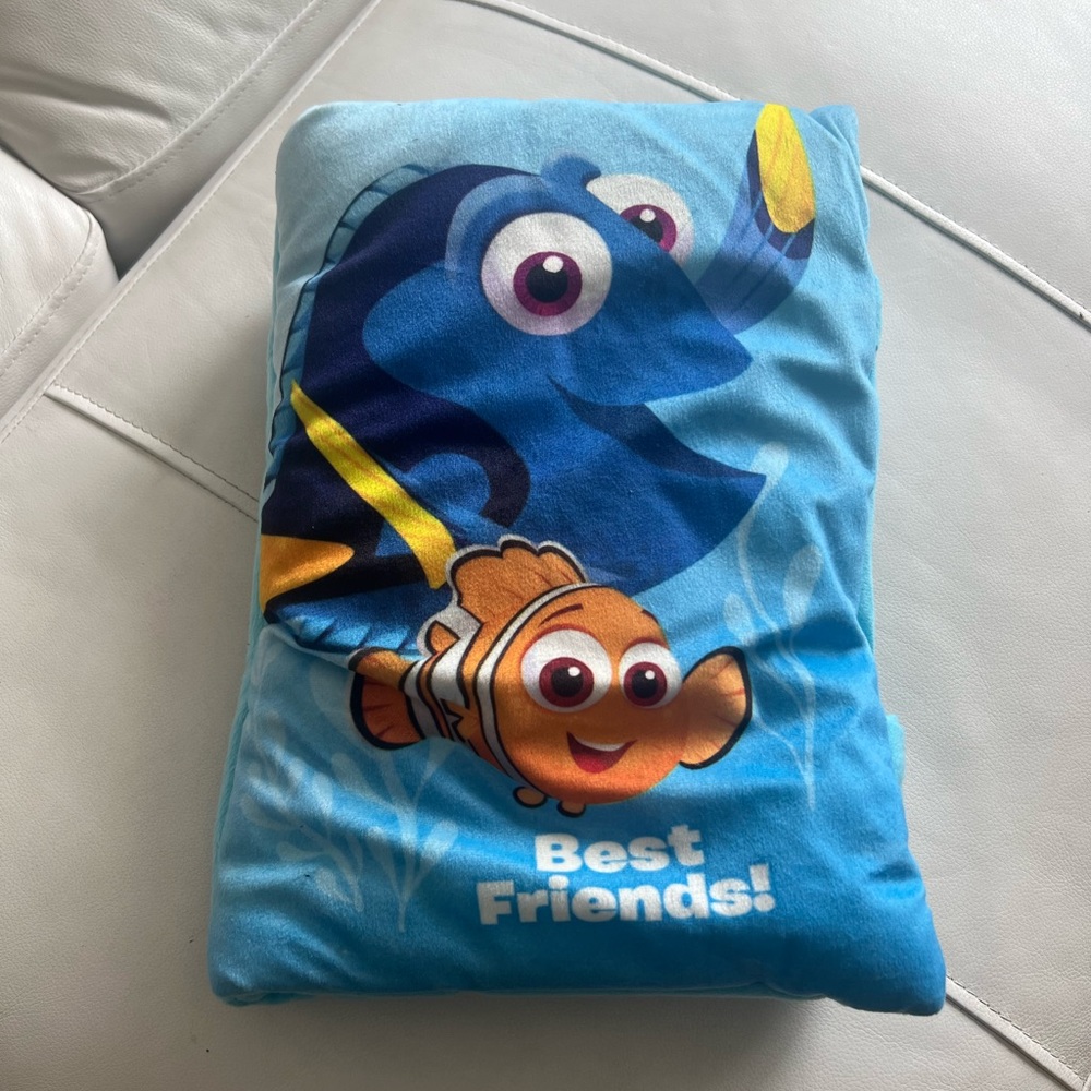 Dory/Nemo Pillow Book